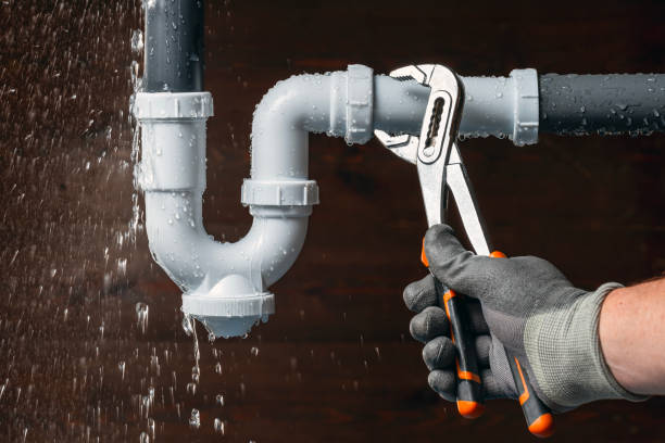 Professional Burst Pipe Repair technician working in Pine Grove, CA